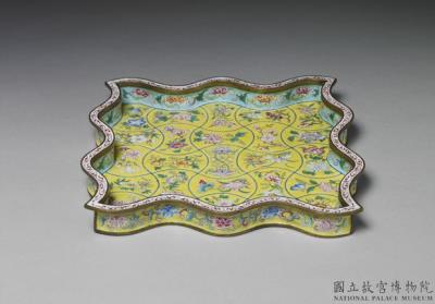 图片[3]-Copper square dish in painted enamels, Qing dynasty, Kangxi reign (1662-1722)-China Archive